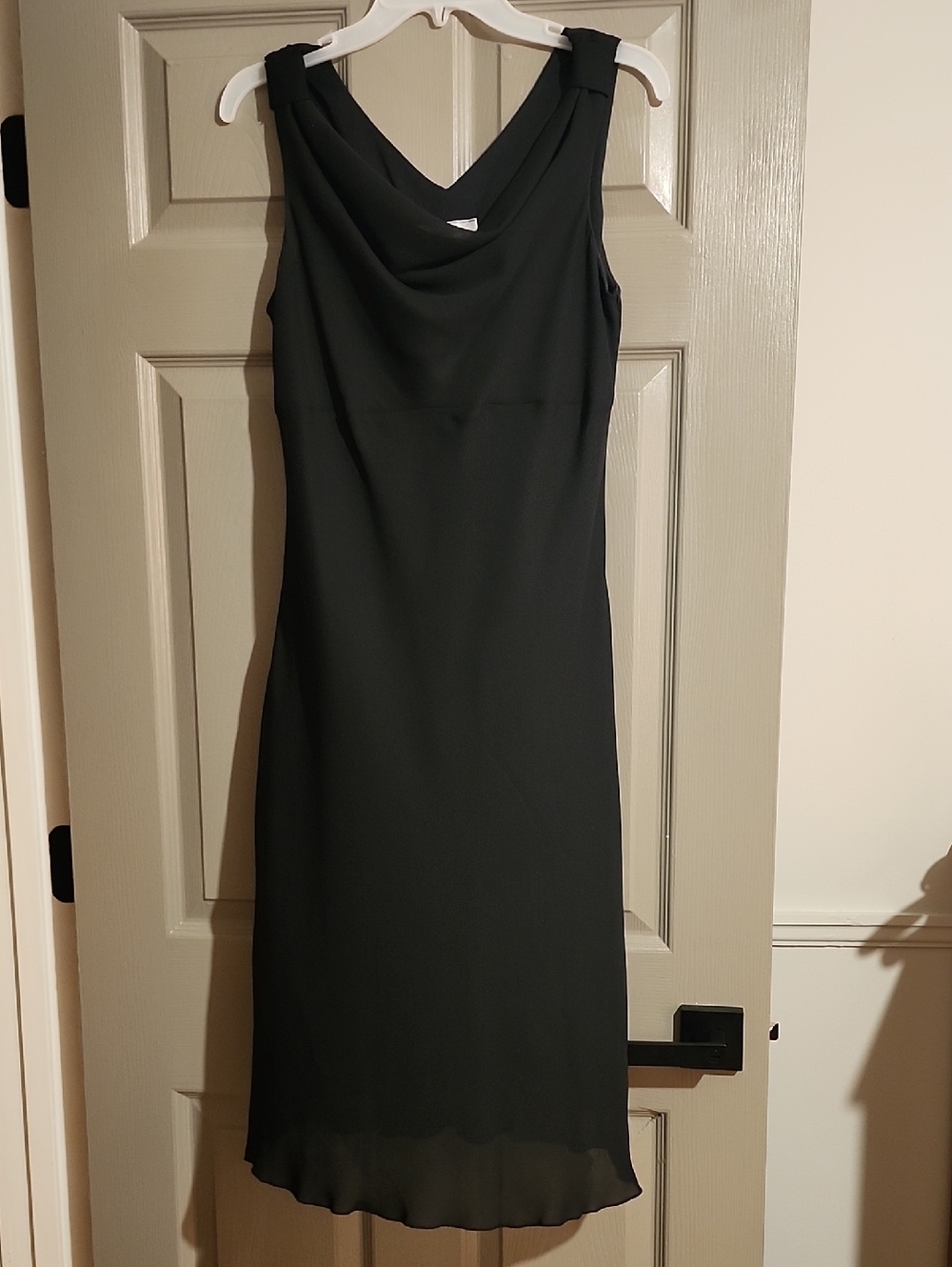 Elegant Black Sleeveless Sheath Dress Size 10